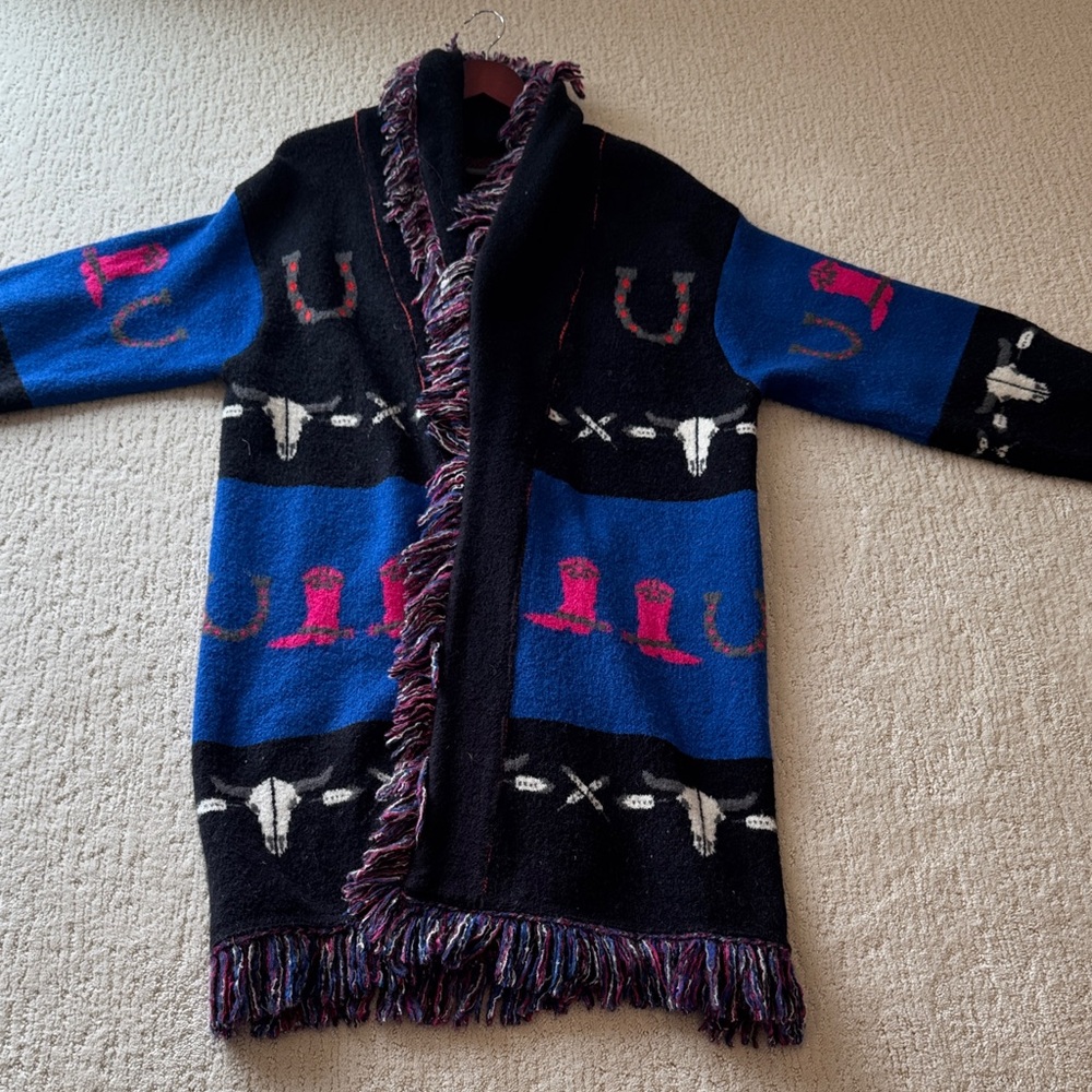 Zara western theme chunky cardigan. Size small. Oversized. Worn once.